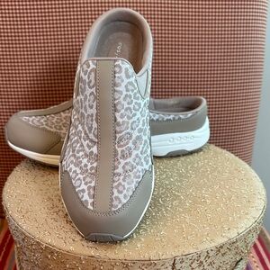 Easy Spirit Taupe and White Animal Print Mules